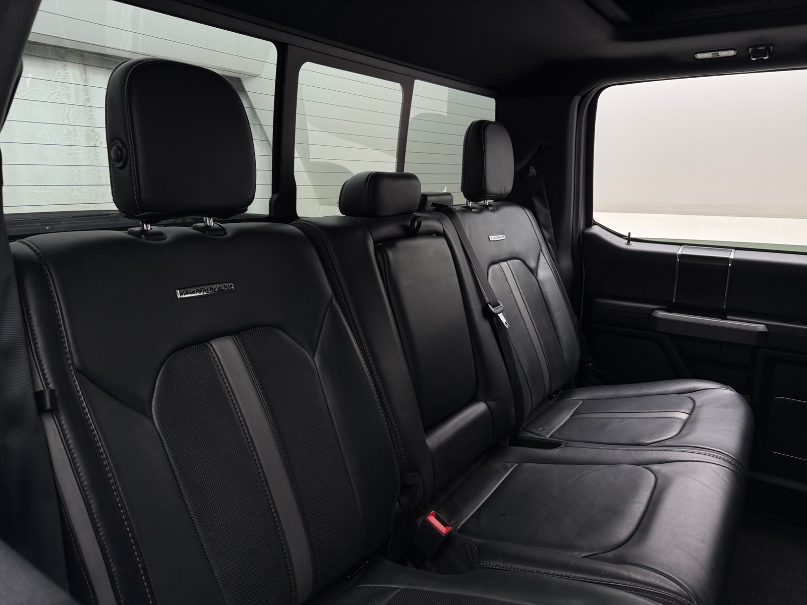 Thumbnail: 2019 Ford Econoline - 5