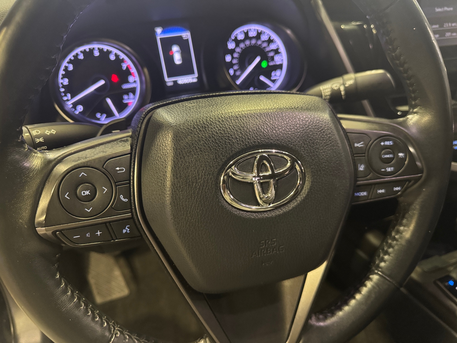 Thumbnail: 2021 Toyota Camry - 4