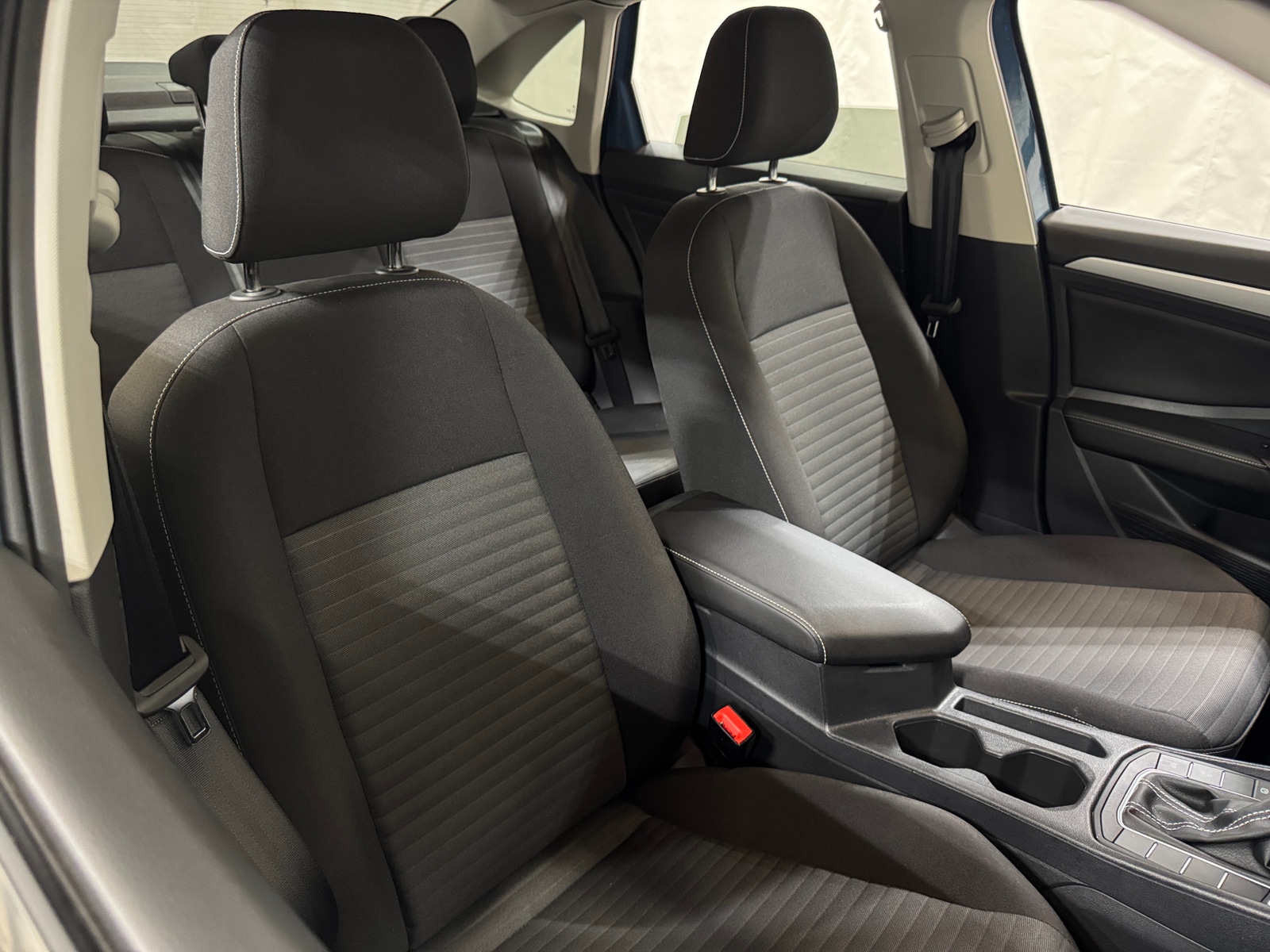 Thumbnail: 2025 Volkswagen Jetta - 2