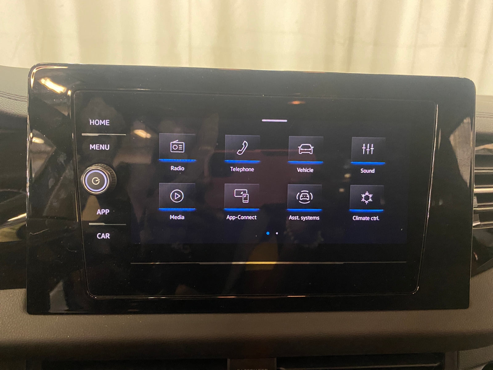 Thumbnail: 2025 Volkswagen Jetta - 4