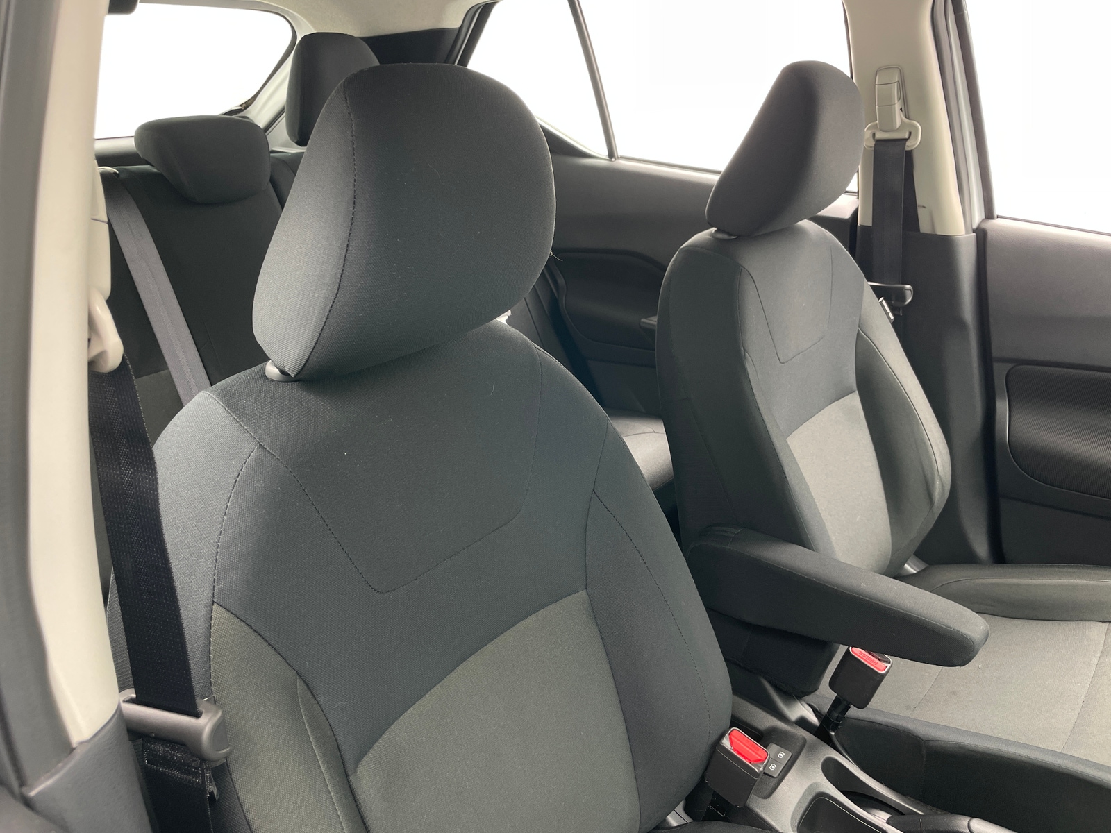 Thumbnail: 2024 Nissan Kicks - 2