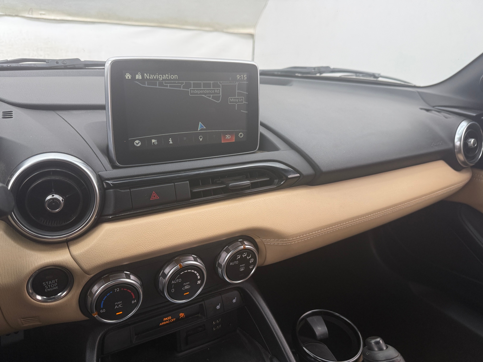 Thumbnail: 2016 Mazda MX-5 Miata - 3