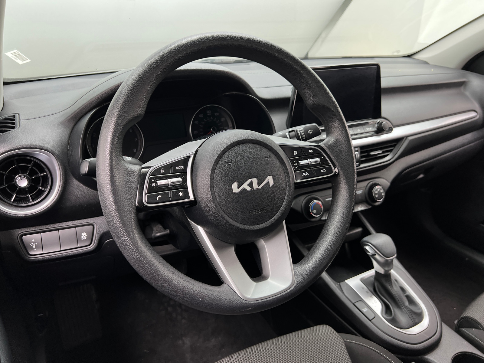 Thumbnail: 2024 Kia Forte - 5