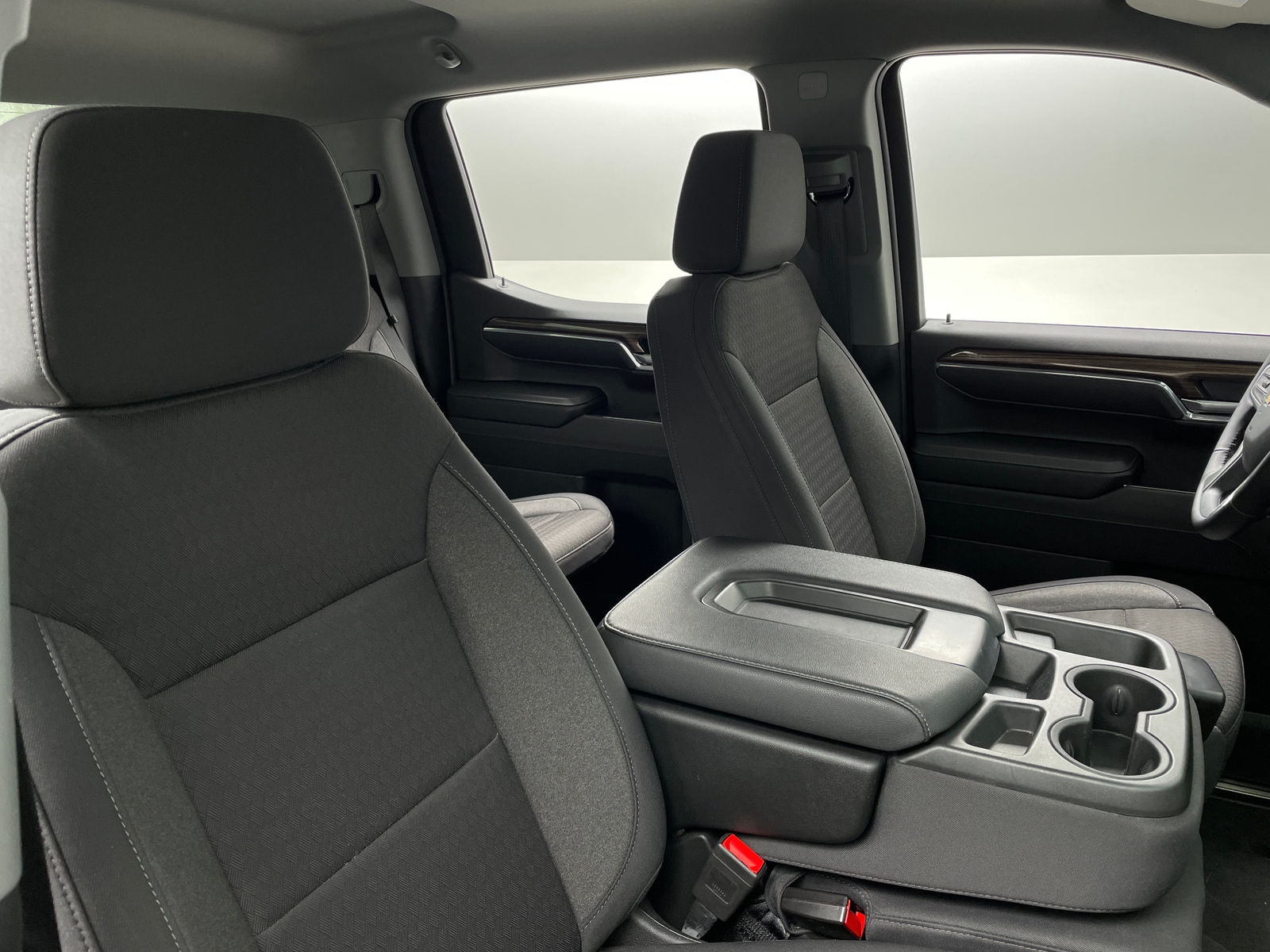 Thumbnail: 2024 Chevrolet Silverado 1500 - 2