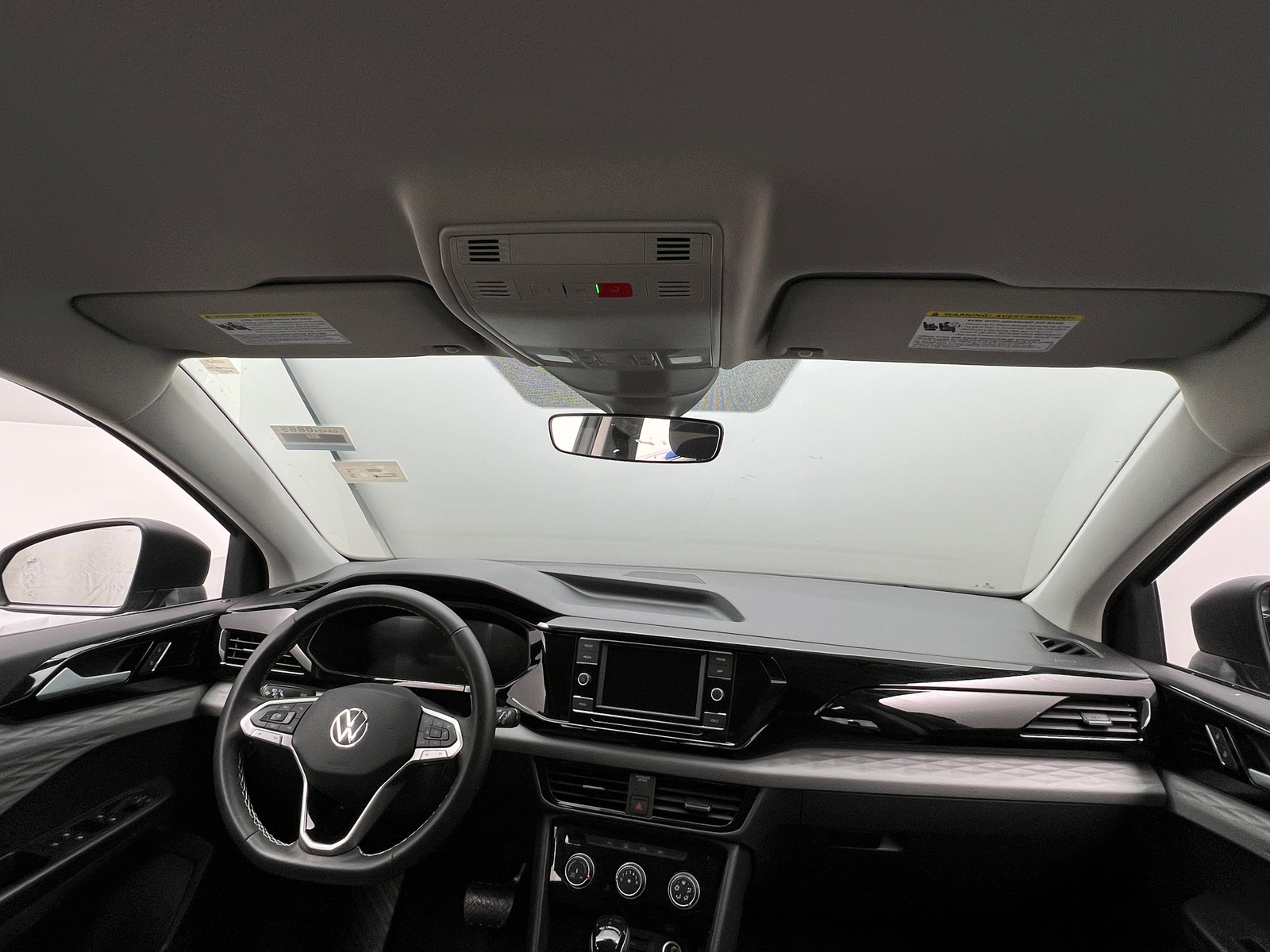 Thumbnail: 2024 Volkswagen Taos - 3