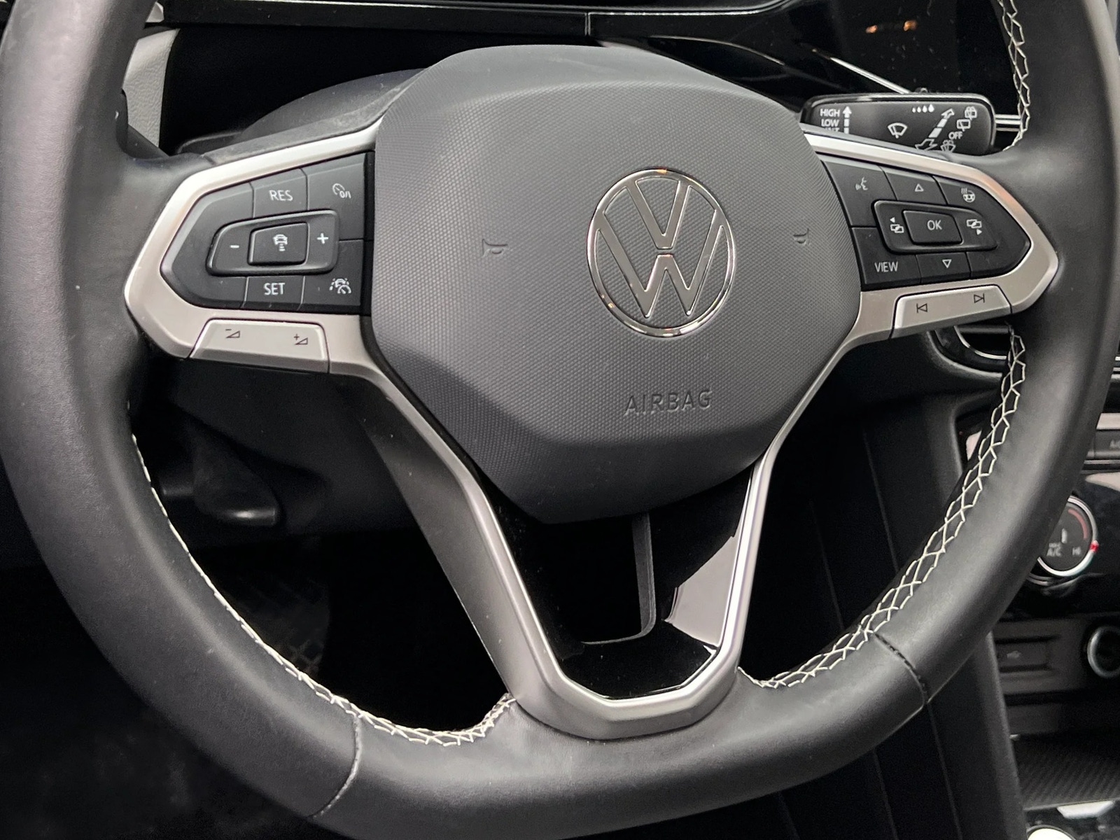 Thumbnail: 2024 Volkswagen Taos - 5