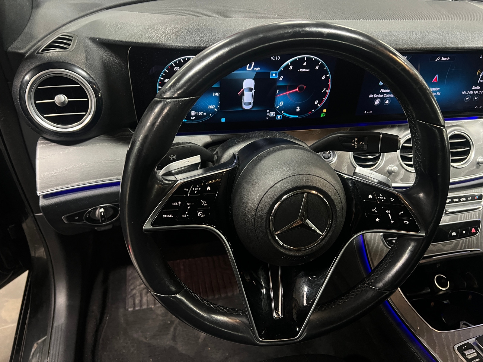 Thumbnail: 2021 Mercedes-Benz E-Class - 4