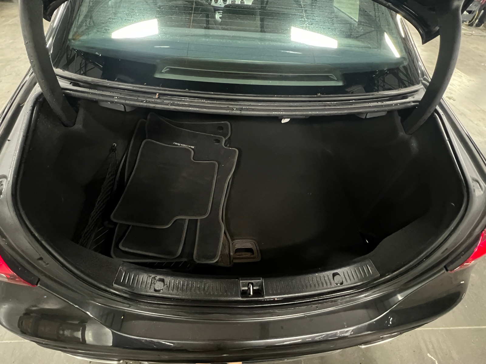 Thumbnail: 2021 Mercedes-Benz E-Class - 6