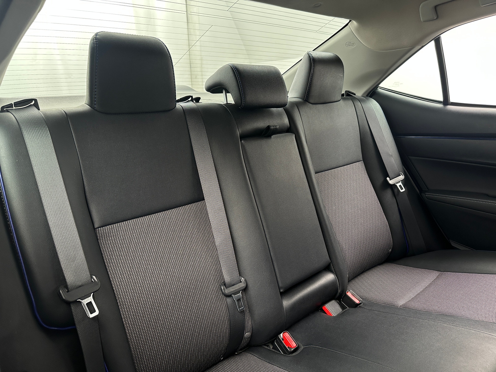 Thumbnail: 2018 Toyota Corolla - 5