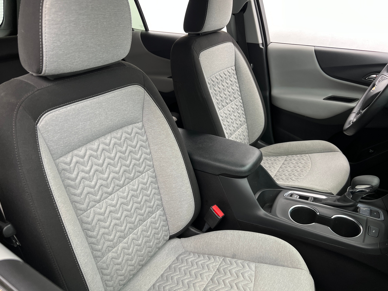 Thumbnail: 2024 Chevrolet Equinox - 2