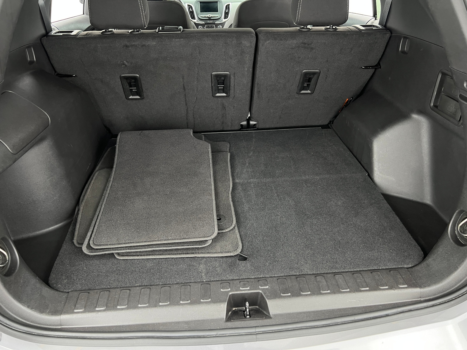 Thumbnail: 2024 Chevrolet Equinox - 7