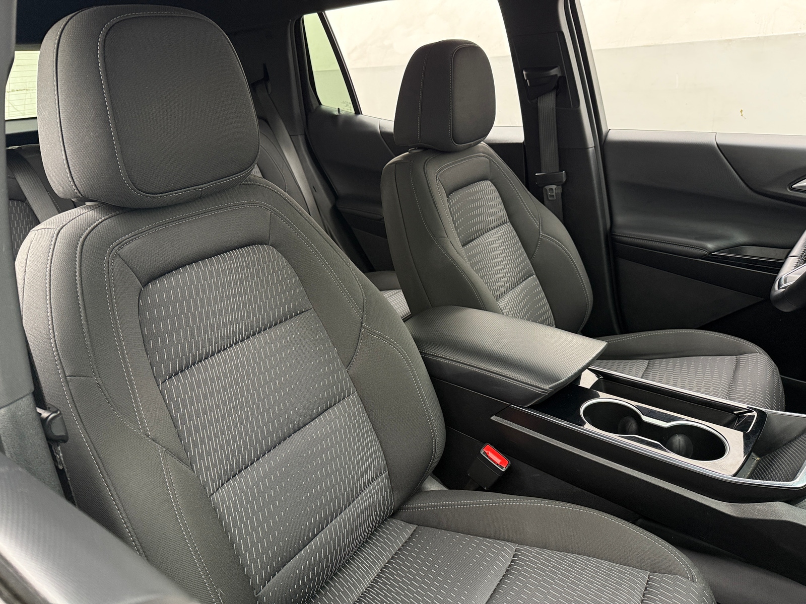 Thumbnail: 2025 Chevrolet Equinox - 2