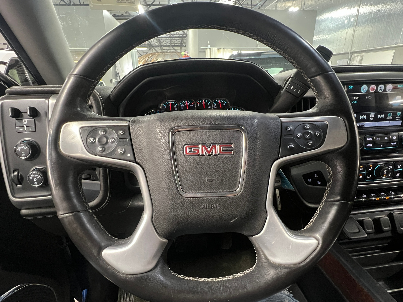 Thumbnail: 2017 GMC Sierra 1500 - 4