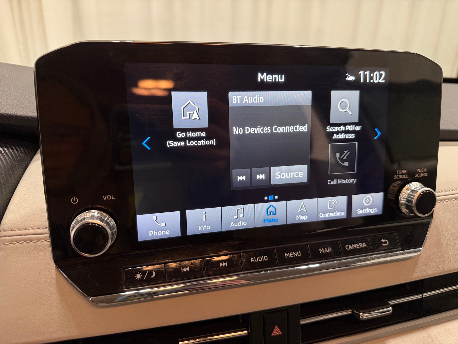 Thumbnail: 2023 Mitsubishi Outlander - 3