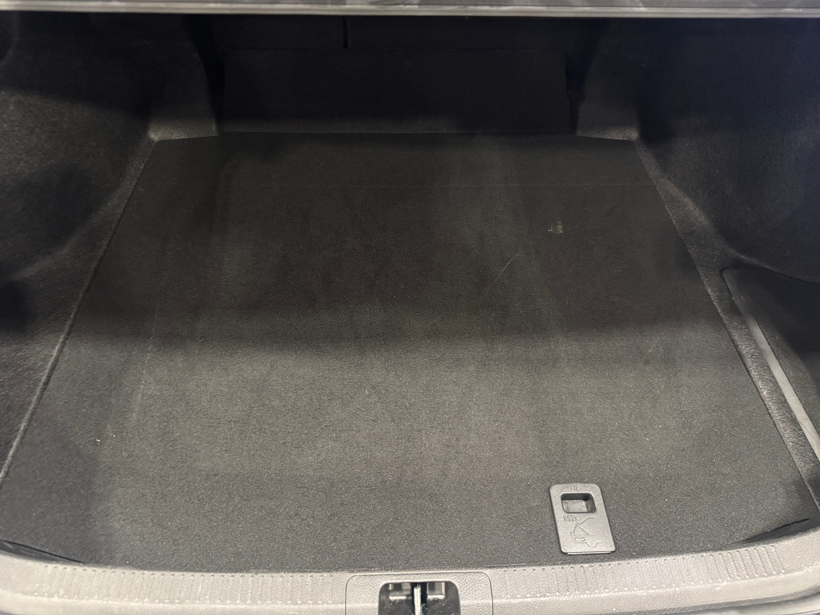 Thumbnail: 2025 Toyota Camry - 7