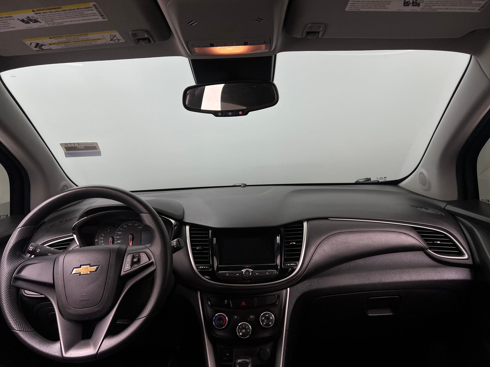Thumbnail: 2021 Chevrolet Trax - 3