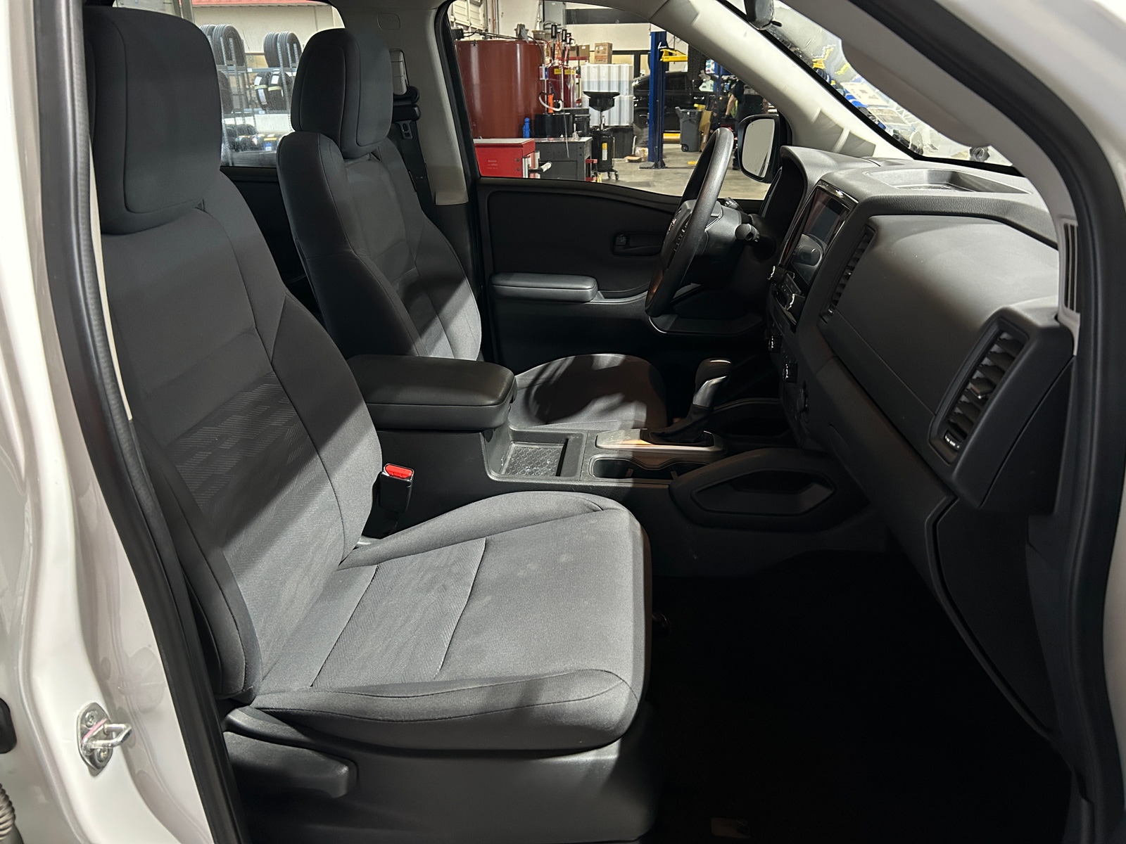 Thumbnail: 2023 Nissan Frontier - 2