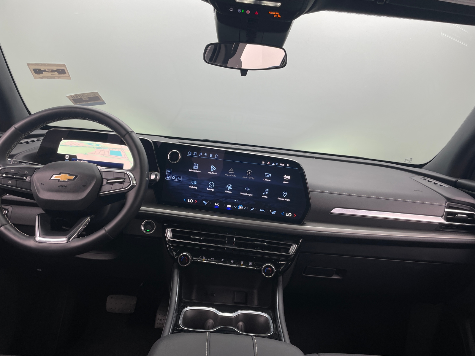 Thumbnail: 2025 Chevrolet Traverse - 3