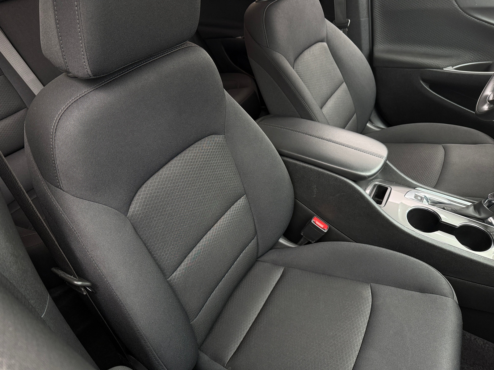 Thumbnail: 2025 Chevrolet Malibu - 2