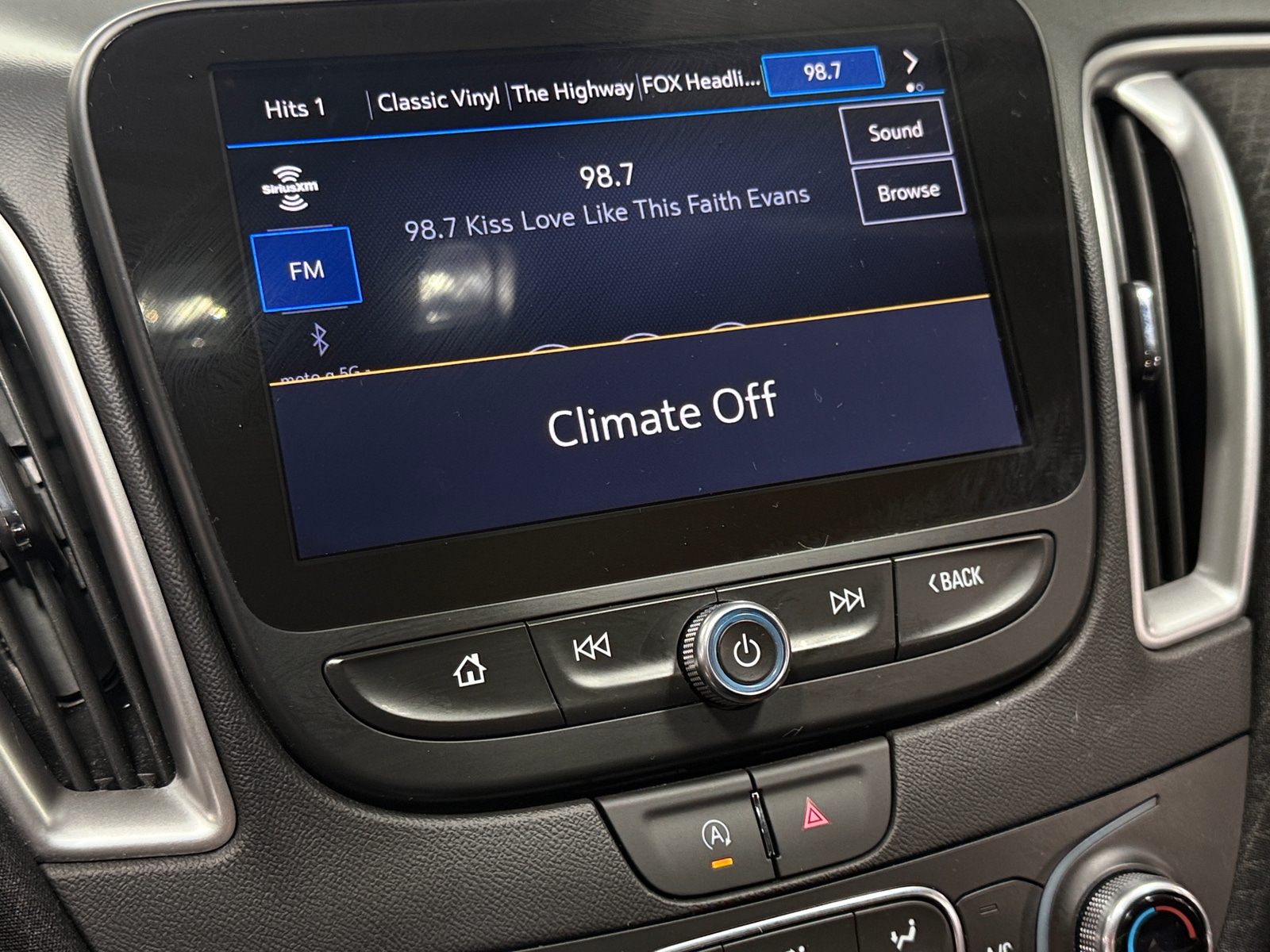 Thumbnail: 2025 Chevrolet Malibu - 4