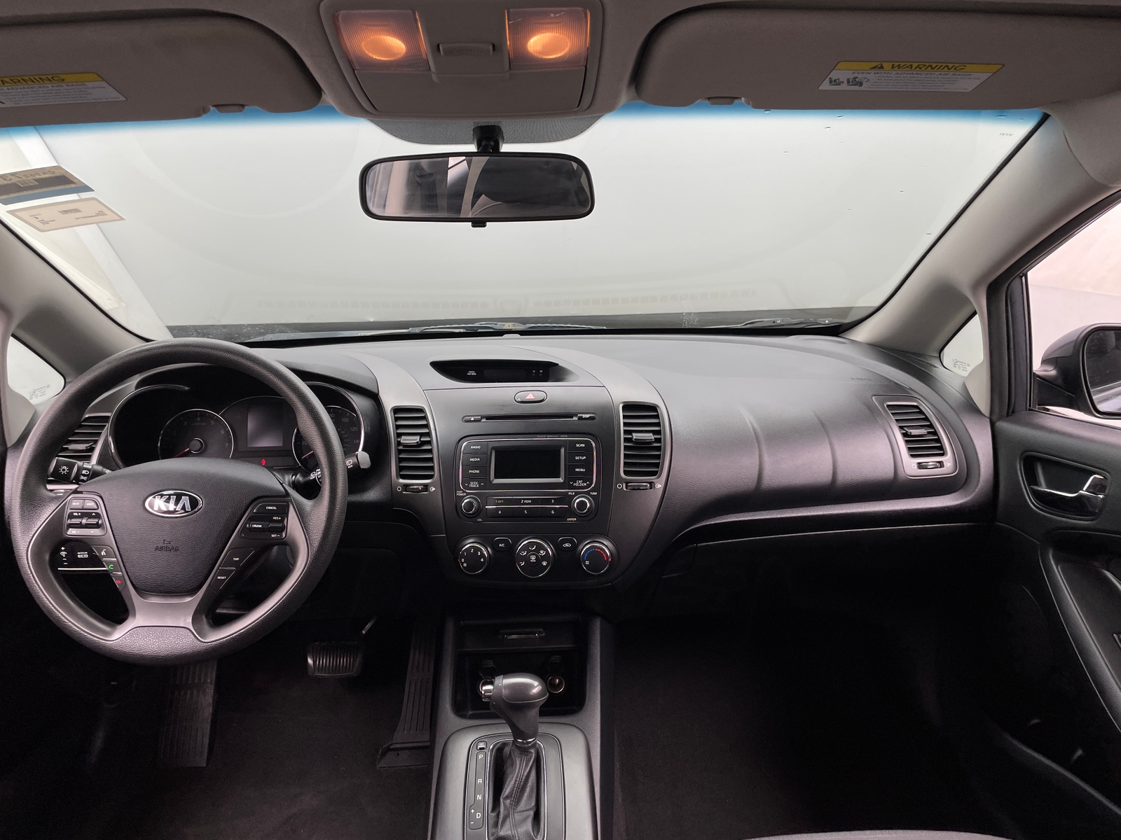 Thumbnail: 2016 Kia Forte - 3