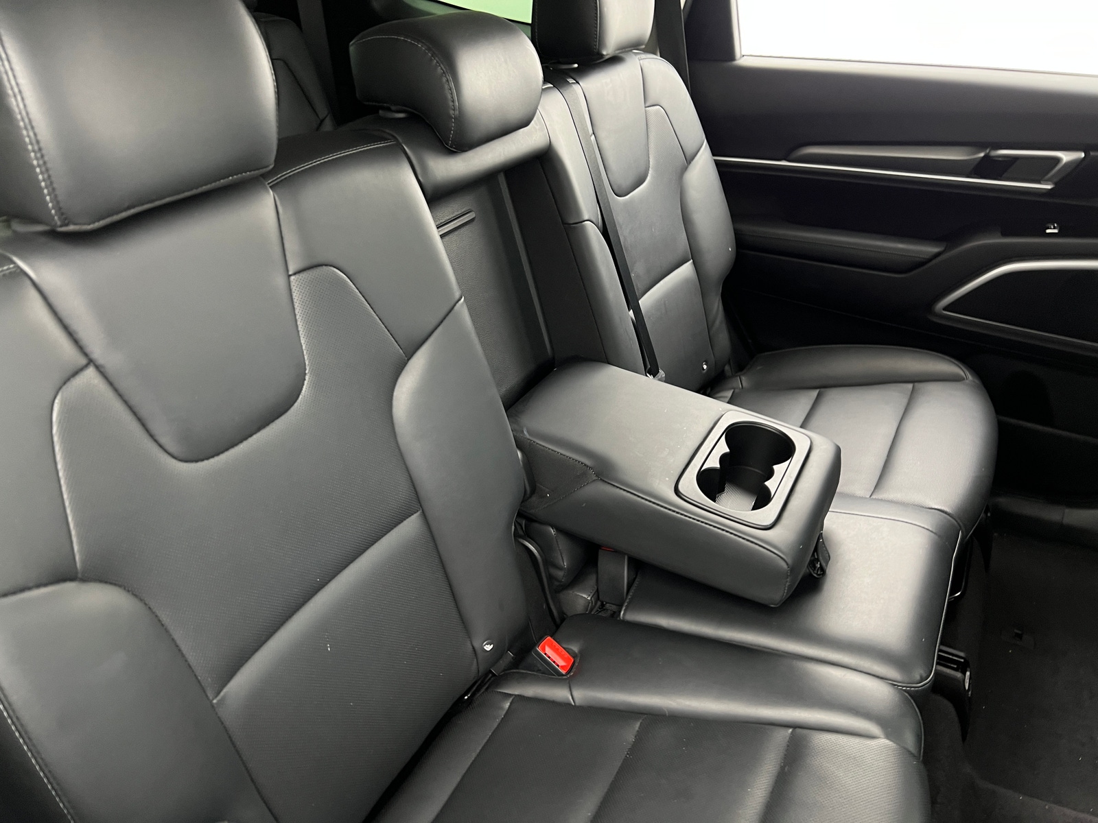 Thumbnail: 2021 Kia Telluride - 5