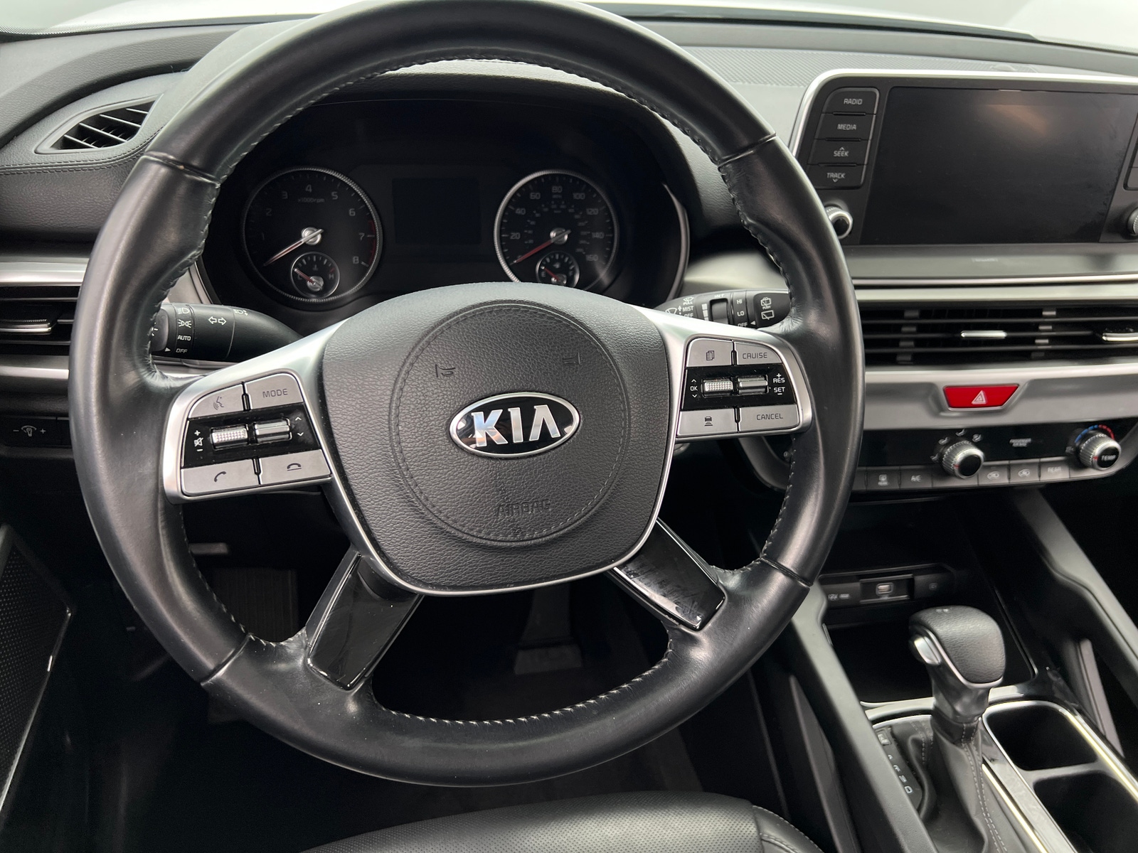 Thumbnail: 2021 Kia Telluride - 4