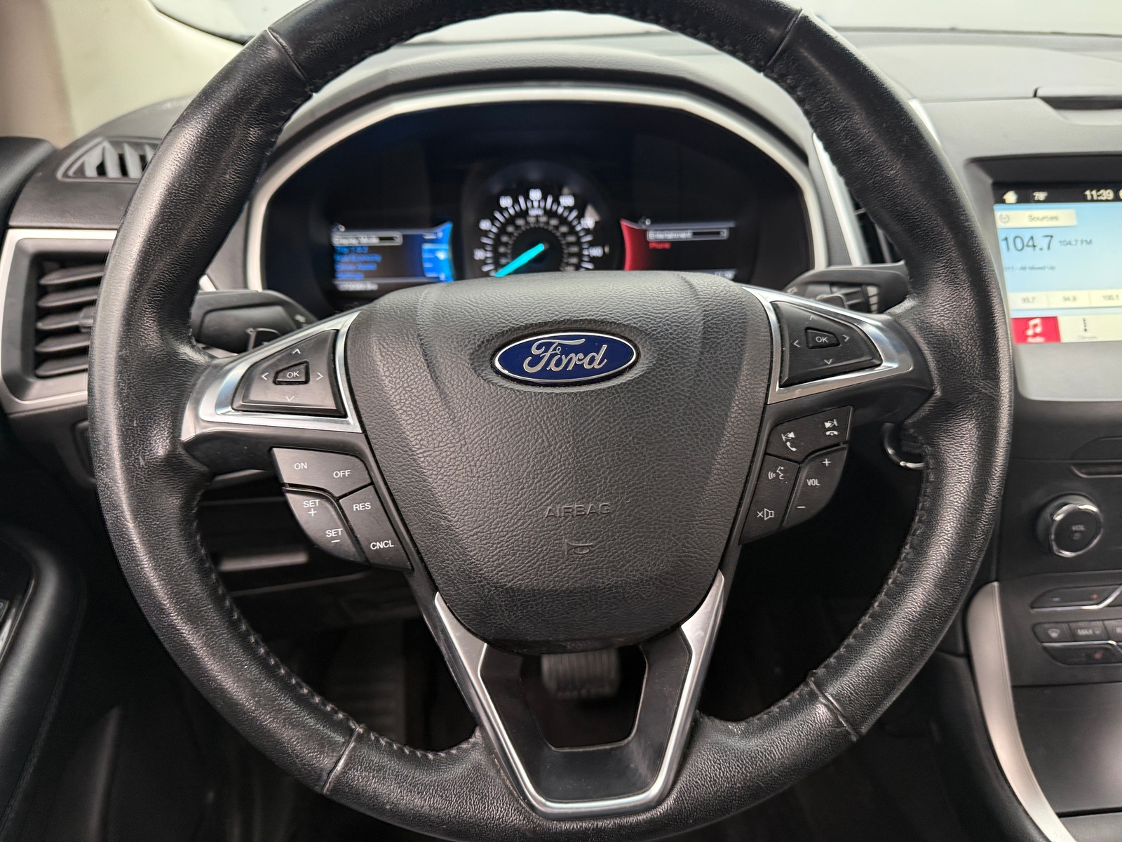 Thumbnail: 2017 Ford Edge - 4