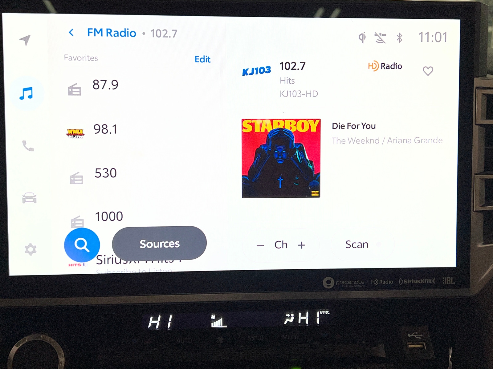 Thumbnail: 2022 Toyota Tundra - 3