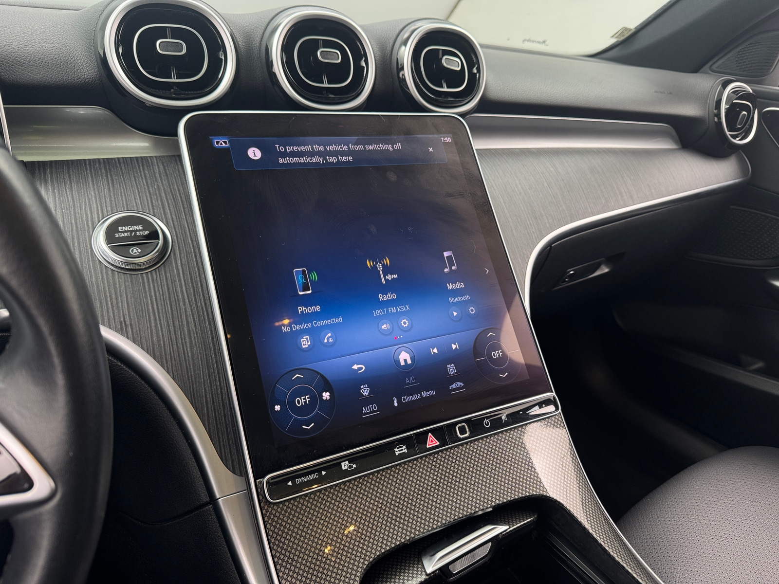 Thumbnail: 2024 Mercedes-Benz C-Class - 3