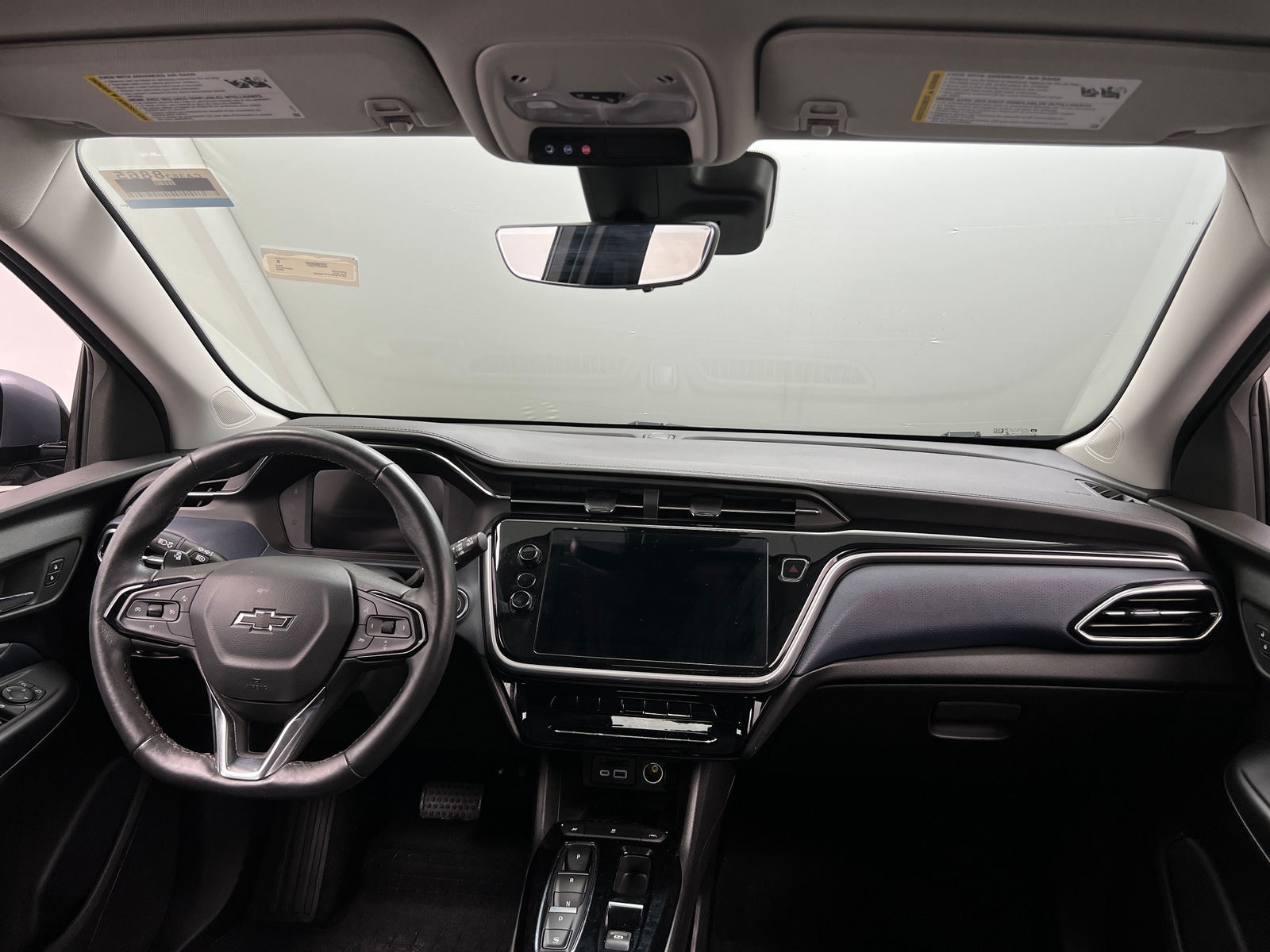 Thumbnail: 2023 Chevrolet Bolt EUV - 2