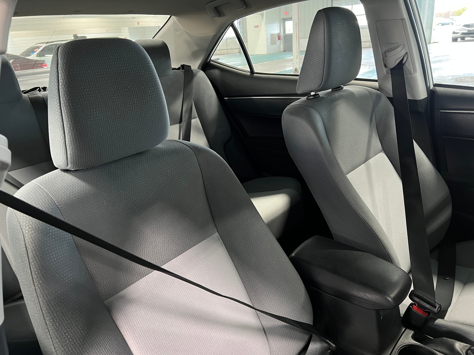 Thumbnail: 2016 Toyota Corolla - 2