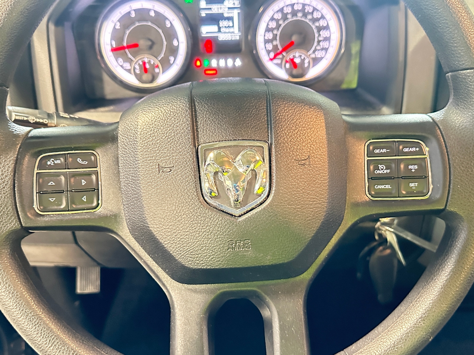 Thumbnail: 2019 RAM 1500 Classic - 5