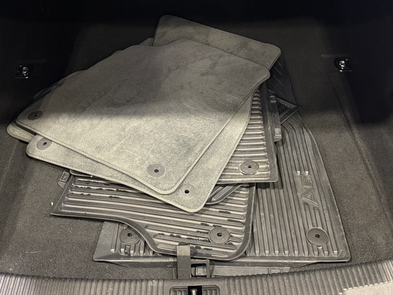 Thumbnail: 2018 Audi A6 - 6