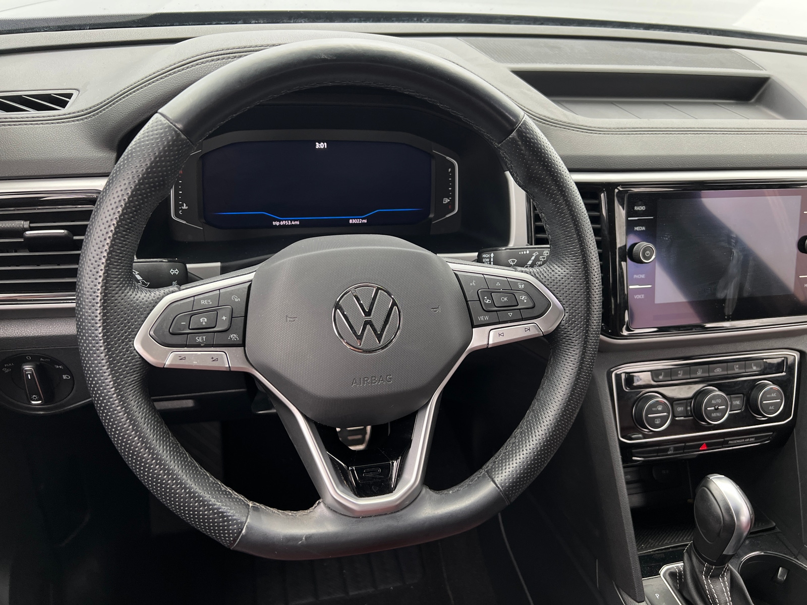 Thumbnail: 2021 Volkswagen Atlas - 4