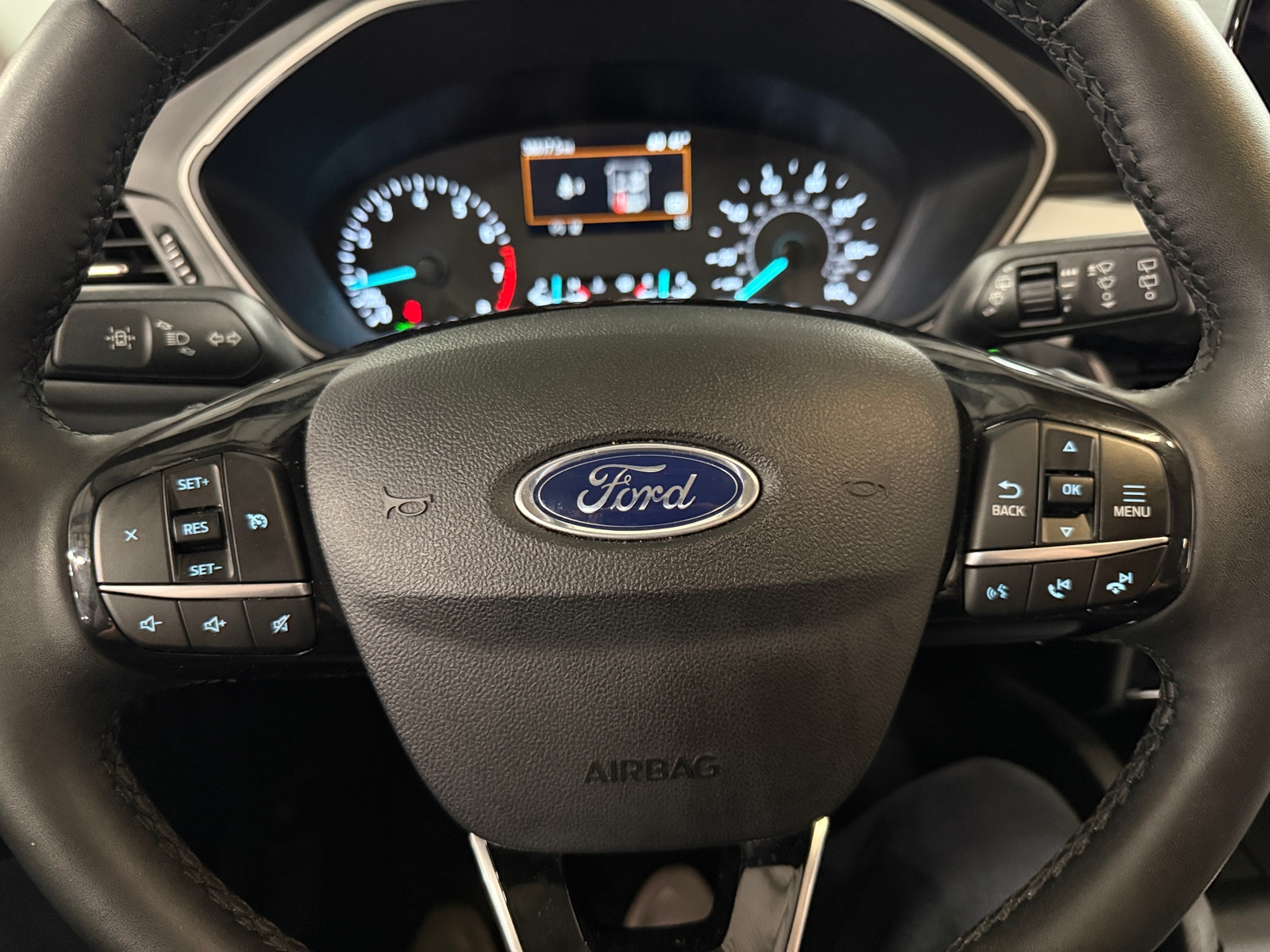 Thumbnail: 2022 Ford Escape - 5