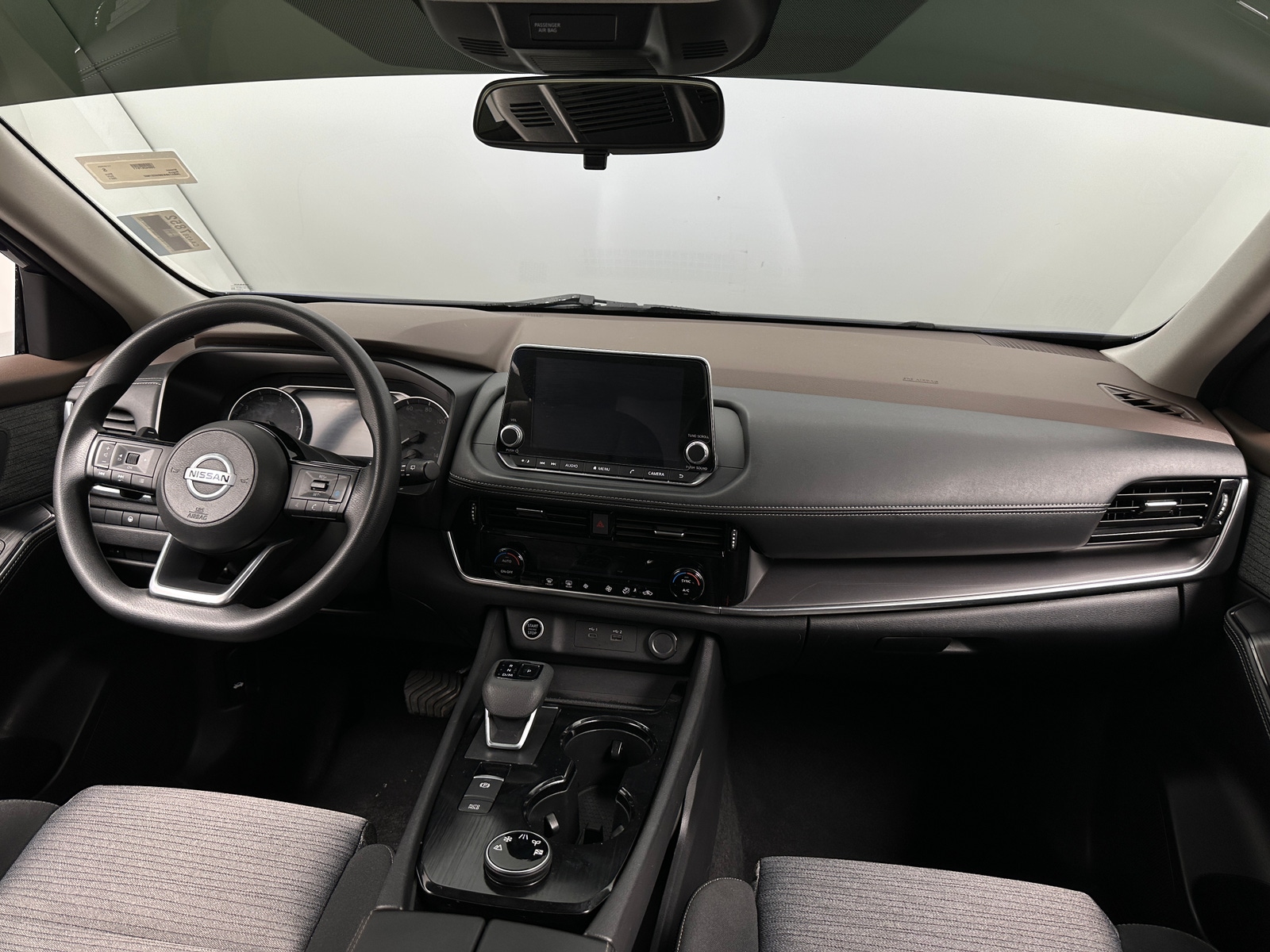 Thumbnail: 2021 Nissan Rogue - 3