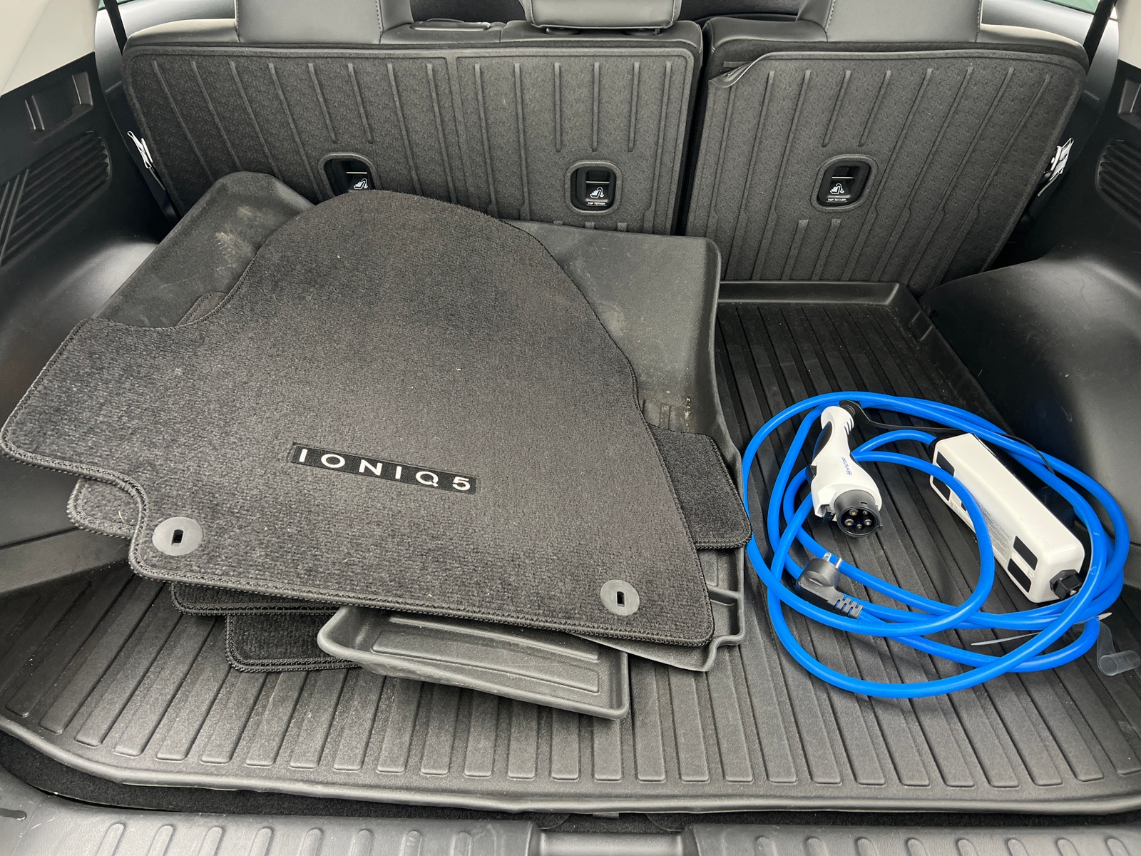 Thumbnail: 2022 Hyundai Ioniq 5 - 6