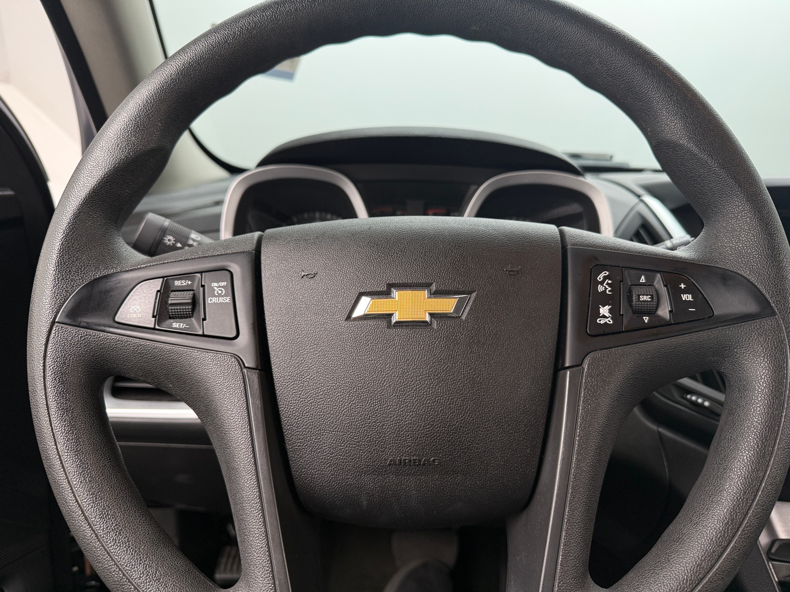 Thumbnail: 2017 Chevrolet Equinox - 5