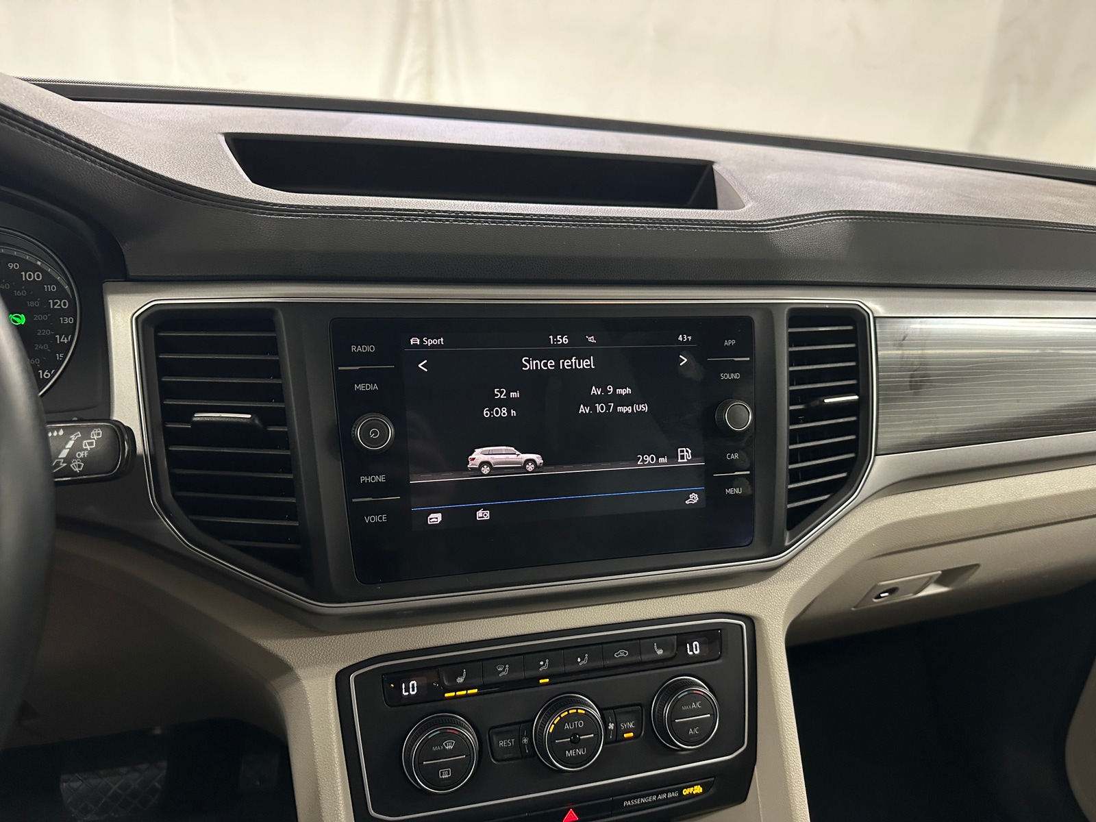 Thumbnail: 2019 Volkswagen Atlas - 3