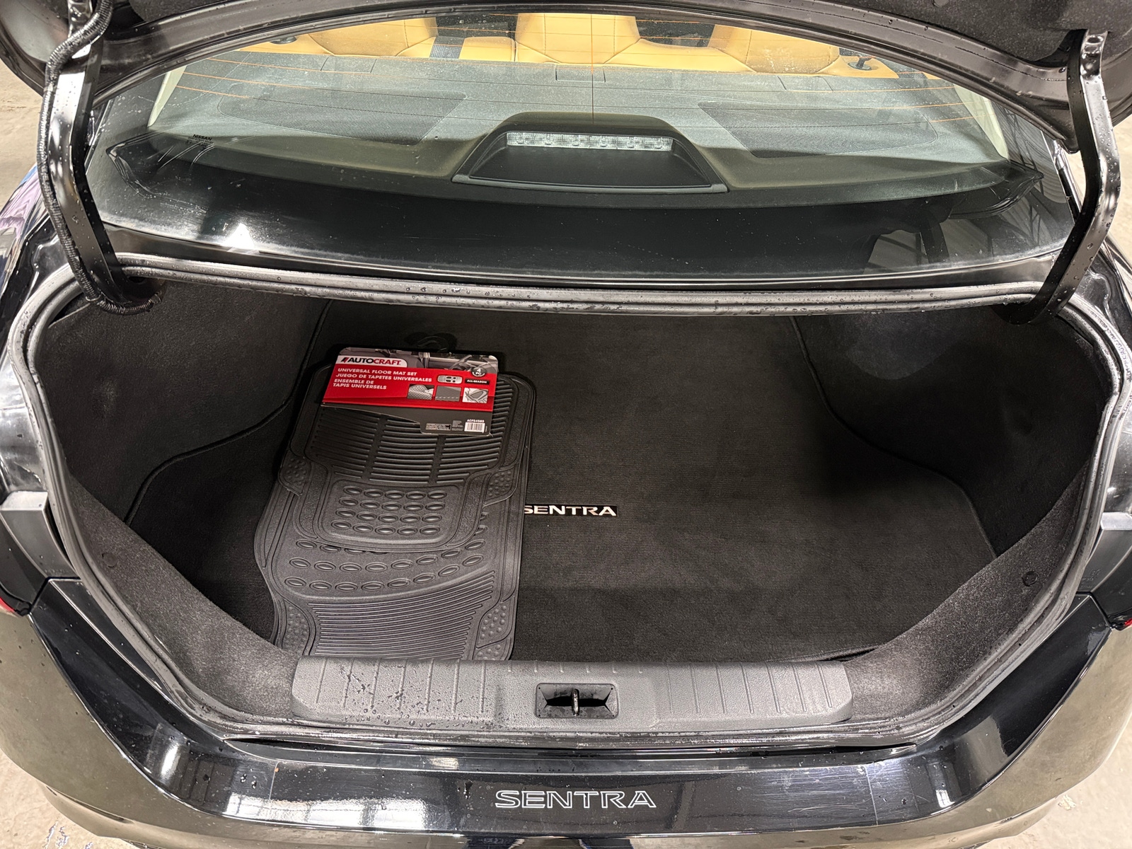 Thumbnail: 2023 Nissan Sentra - 6