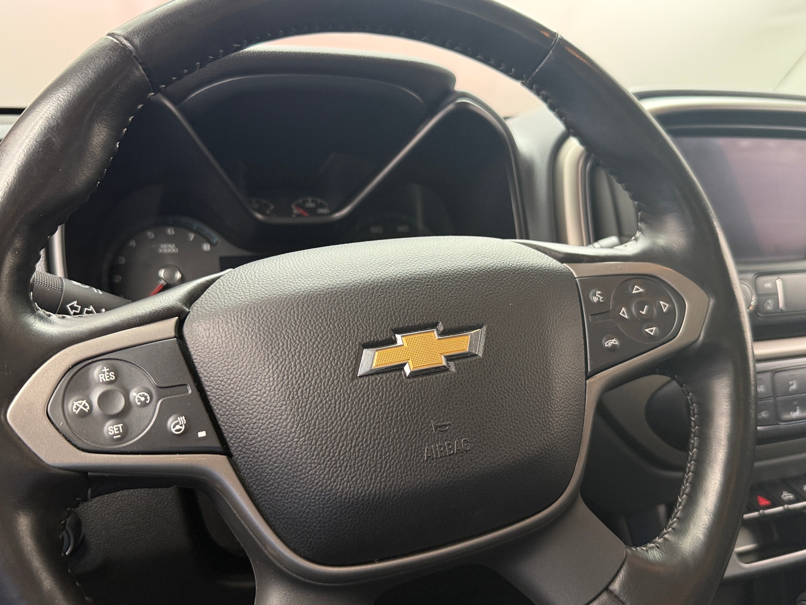 Thumbnail: 2019 Chevrolet Colorado - 4