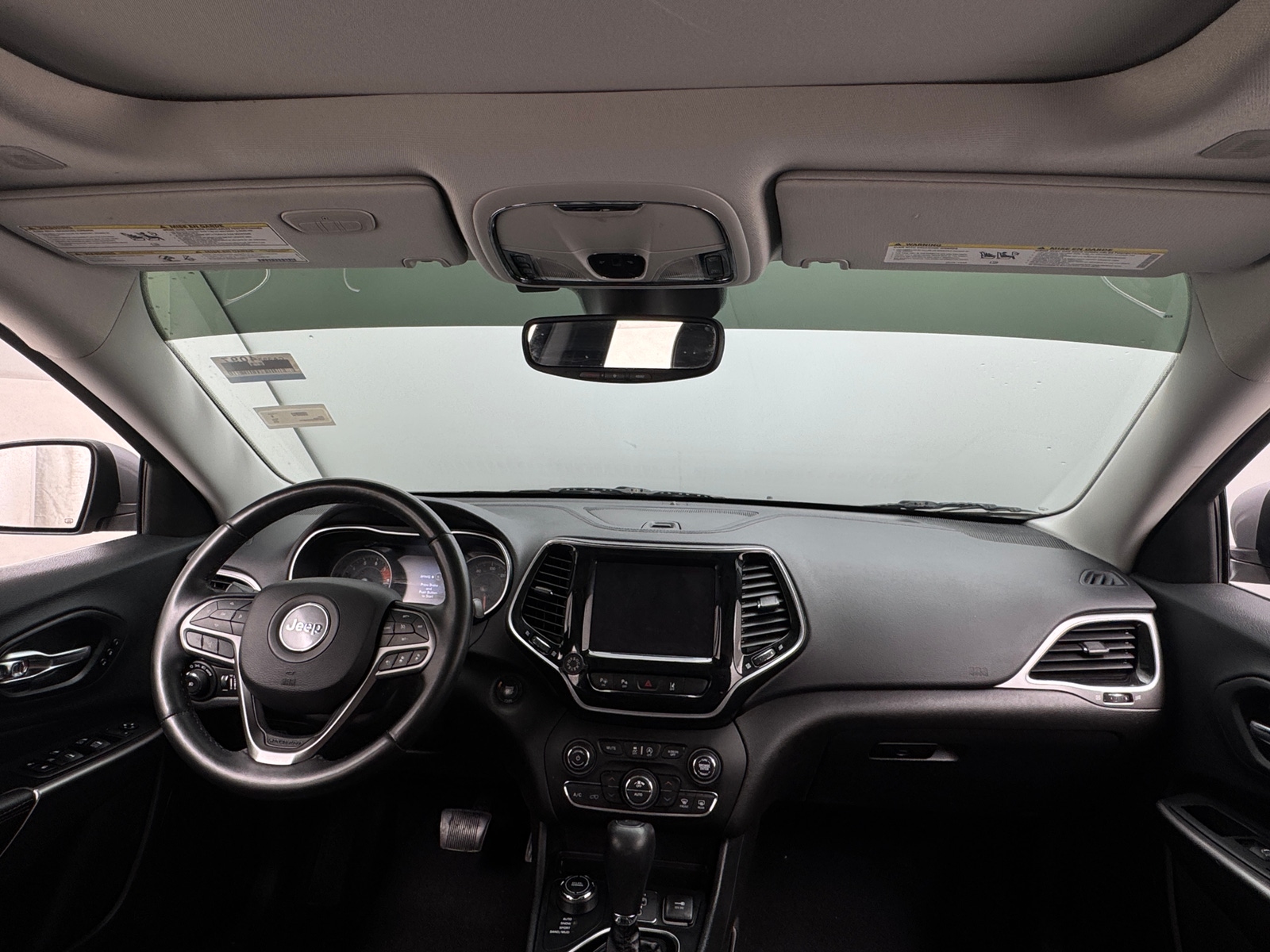 Thumbnail: 2019 Jeep Cherokee - 2