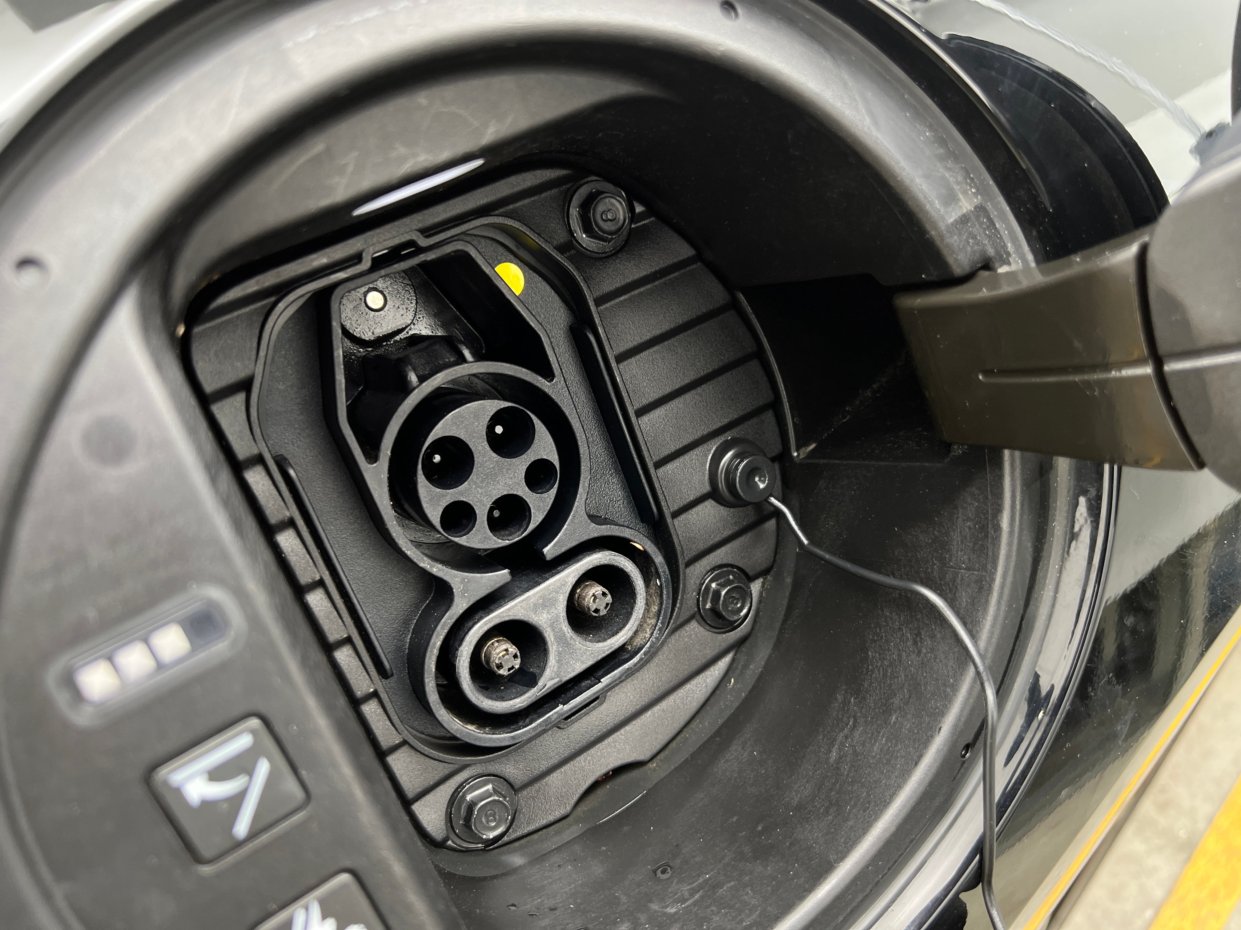 Used 2023 Hyundai IONIQ 6 SEL with VIN KMHM34AA9PA034008 for sale in Auburn, WA