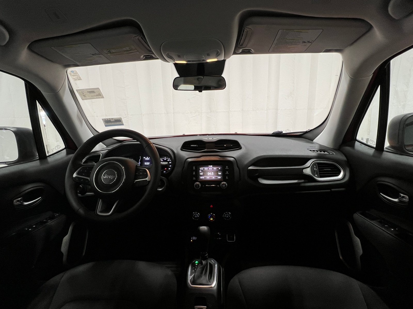 Thumbnail: 2018 Jeep Renegade - 3