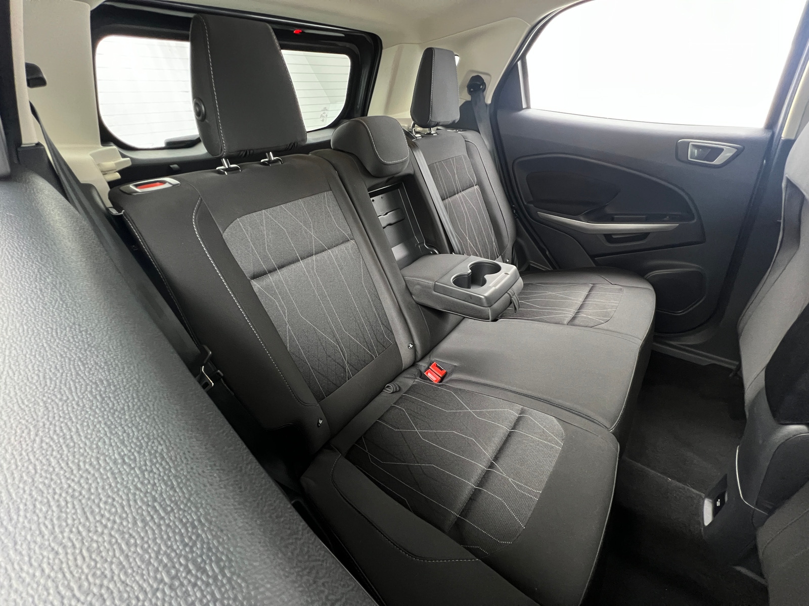 Thumbnail: 2020 Ford EcoSport - 6