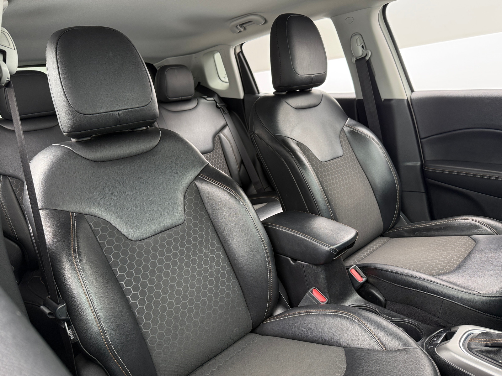 Thumbnail: 2019 Jeep Compass - 2