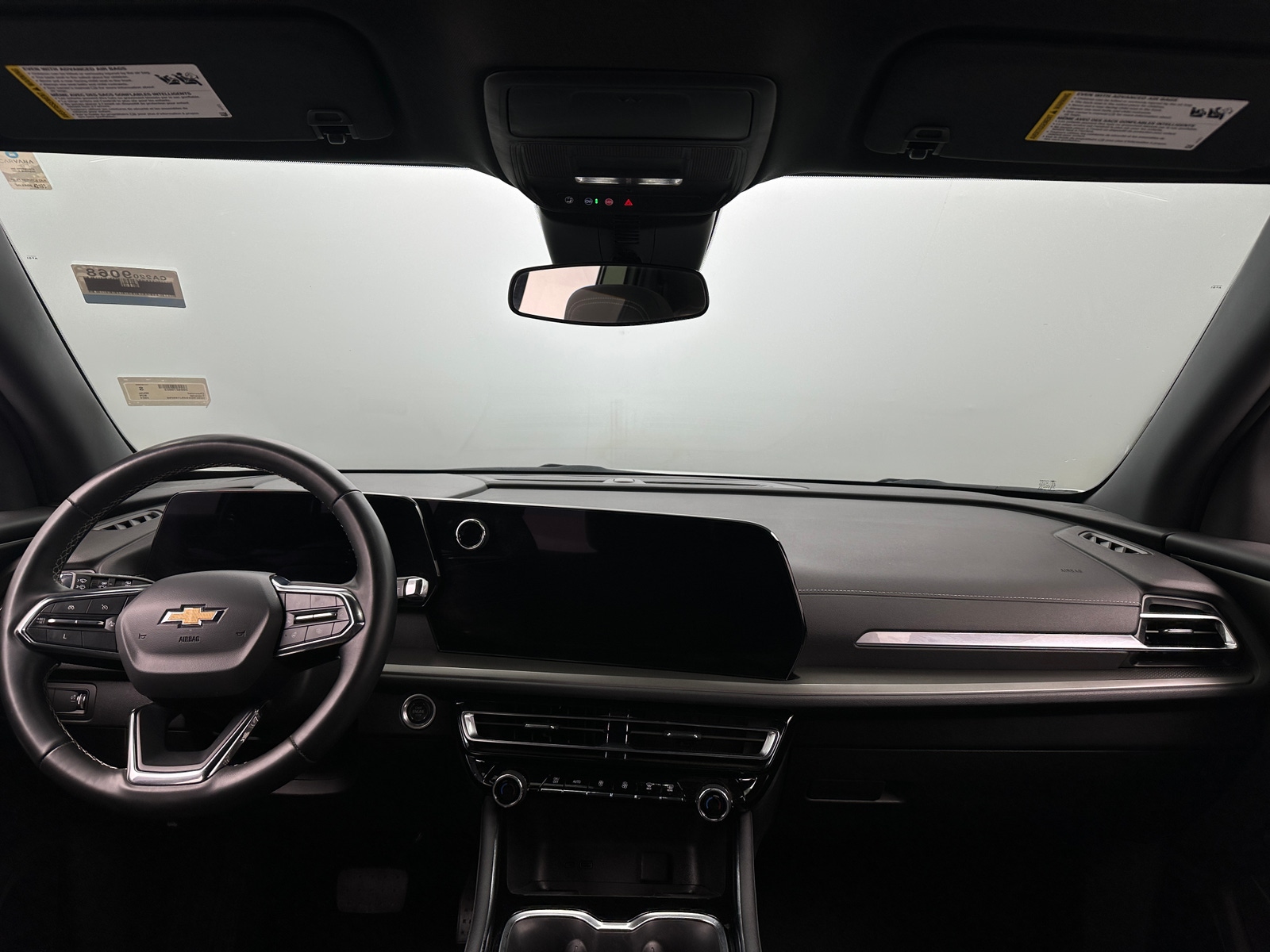 Thumbnail: 2024 Chevrolet Traverse - 3