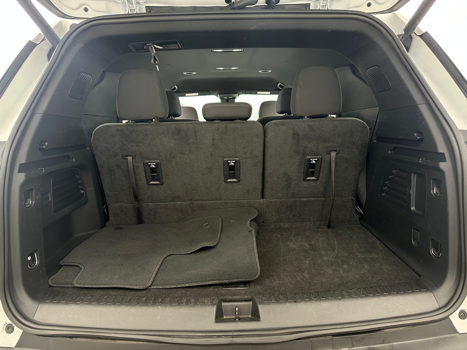 Thumbnail: 2024 Chevrolet Traverse - 7