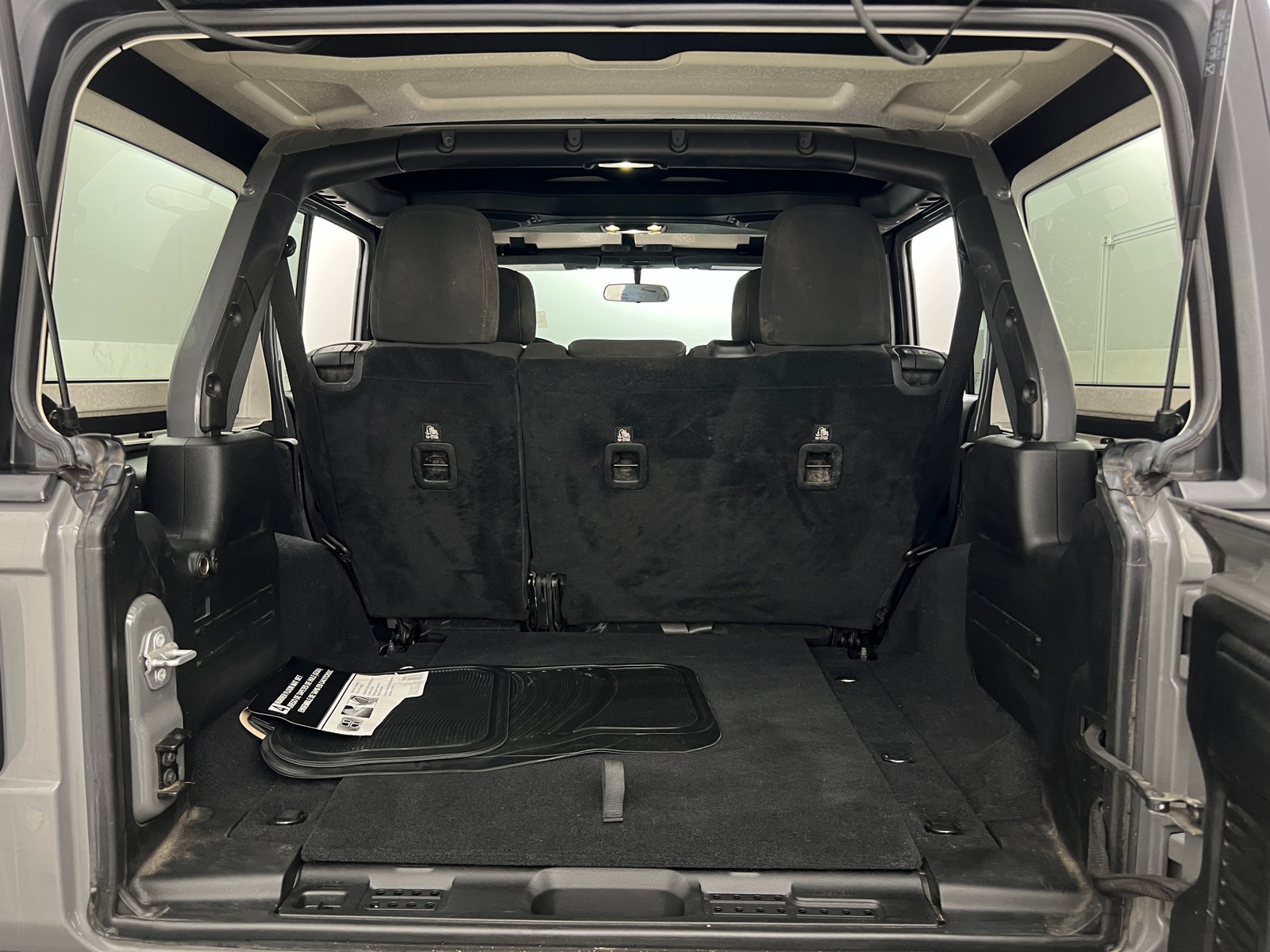 Thumbnail: 2019 Jeep Wrangler - 7